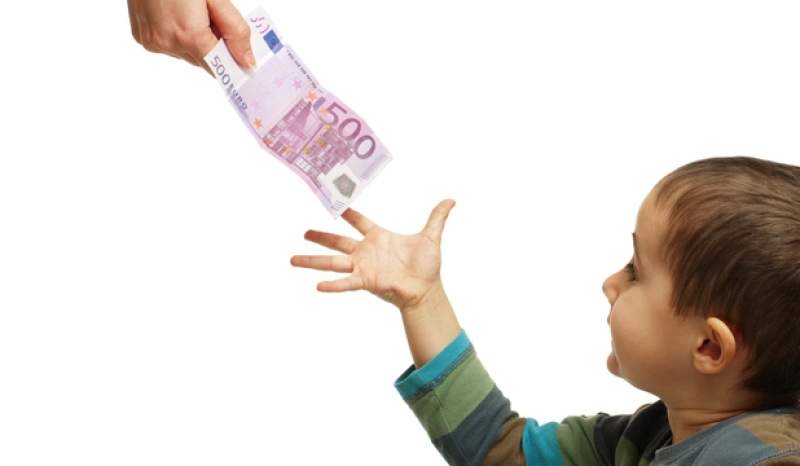 Știai că poți recupera alocația pentru copii din Germania?